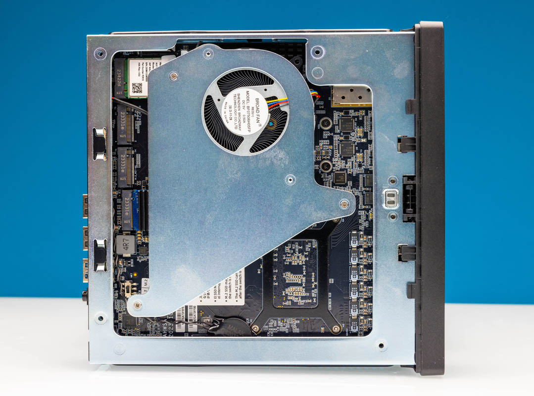 ms-01-ssd, Minisforum